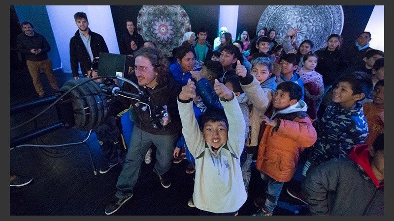 Los chicos disfrutaron en las instalaciones de Televisión Litoral.