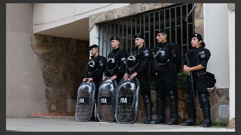 Personal de la PSA en los allanamientos de este jueves por la mañana.