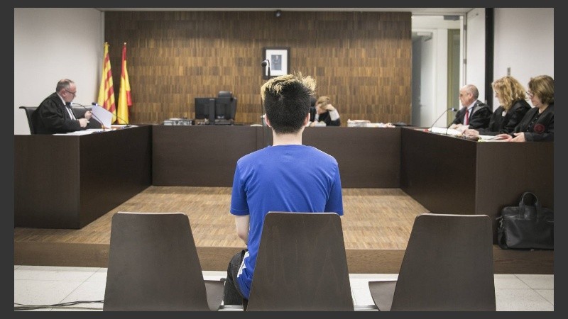 El youtuber también deberá indemnizar a la víctima con 20 mil euros.