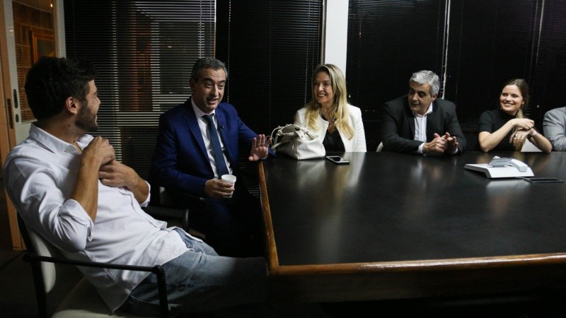 Debate de candidatos: la previa, el durante y el post en fotos.