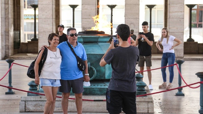 El Monumento es un lugar obligado para los turistas que llegan a Rosario.