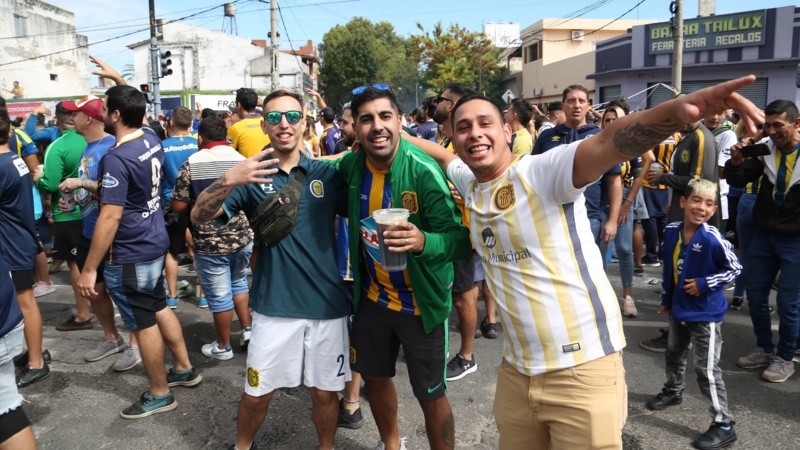 Los hinchas llegaron al Gigante desde la mañana de este domingo.