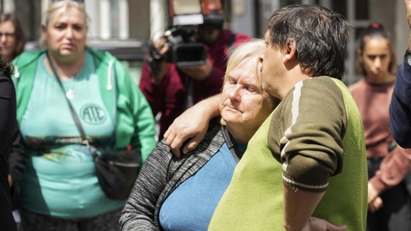 Familiares de víctimas de femicidio estuvieron en la jornada acompañándolos.  