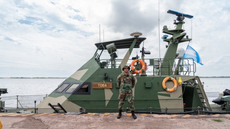 El guardacostas comenzó a navegar en Rosario para combatir al narcotráfico.